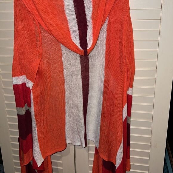 TOMMY BAHAMA waterfall hooded sweater, coral, ivory , maroon EUC never worn - Picture 5 of 6